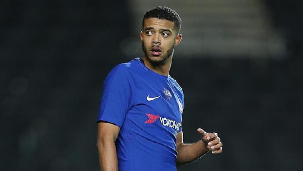 Trabzonspor, bonservisi Chelsea’de olan Jake Clarke-Salter transferinde mutlu sona yakın. 23 yaşındaki solak stoper, anlaşma sağlanması halinde kiralanacak. Aynı Lewis Baker gibi. (Fanatik)