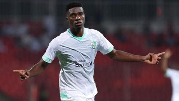 Hücum hattının büyük bir bölümüne takviye yapan Trabzonspor, forvet hattına Djaniny Semedo’yu kattı. Bordo-mavili takım, 29 yaşındaki futbolcuya bonservis bedeli ödemeyecek (Fanatik)