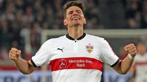 Trabzonsporlu taraftarlardan dikkat çeken transfer harekatı. Bordo-Mavili taraftarlar Beşiktaş’ın eski golcüsü Mario Gomez’e, Trabzonspor’a transfer olması için “Come to Trabzonspor” harekatı başlattı.