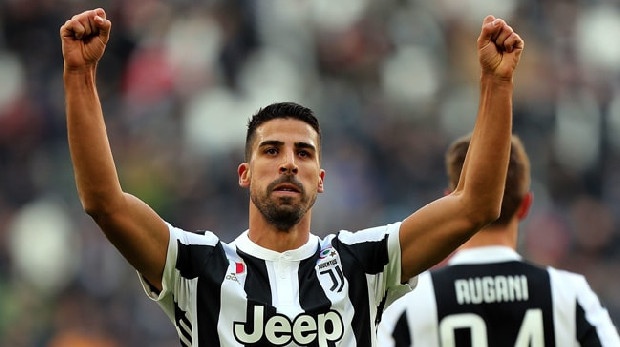 Beşiktaş’ın gündemindeki Sami Khedira için Juventus’tan beklenen haber geldi. Ünlü İtalyan kulübü, 32 yaşındaki orta saha oyuncusu ile birlikte Mandzukic’i satış listesine koydu. (Star)