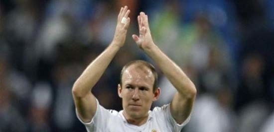 ARJEN ROBBEN
Chelsea'den Real Madrid'e: 36 milyon Euro
Real Madrid'den Bayern'e: 24 milyon Euro
ZARAR: 12 MİLYON EURO