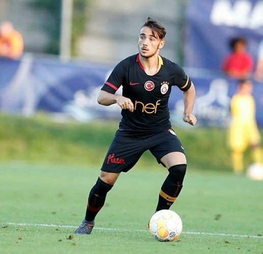 Yunus Akgün - 18 - Ofansif Orta Saha/Kanat - Galatasaray