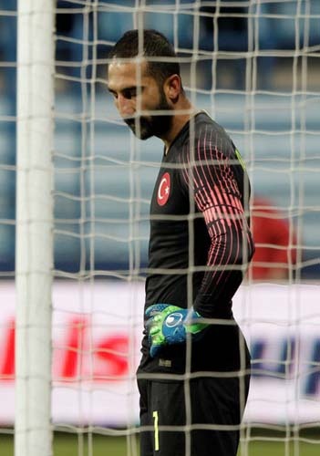 - Volkan Babacan - Başakşehir FK - Güncel Piyasa Değeri: 3 milyon Euro - Düşüş: 5 milyon Euro