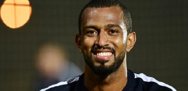 Antalyaspor ile sözleşmesini fesheden Brezilyalı Maicon’un menajeri aracılığıyla Beşiktaş  yönetimine mesaj gönderdiği bildirildi. Sambacının menajerinin Serdar Adalı’ya, ''oyuncum kendine güveniyor. Önereceğiniz her türlü sözleşmeyi imzalamaya hazır. İsterseniz 6 aylık, isterseniz 1.5 yıllık teklif yapın. Parayı önemsemiyor'' dediği bildirildi. (Fotospor)
