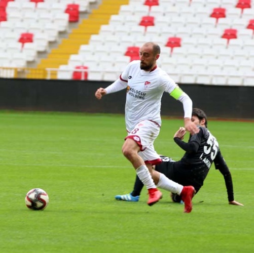 Kadir Bekmezci
