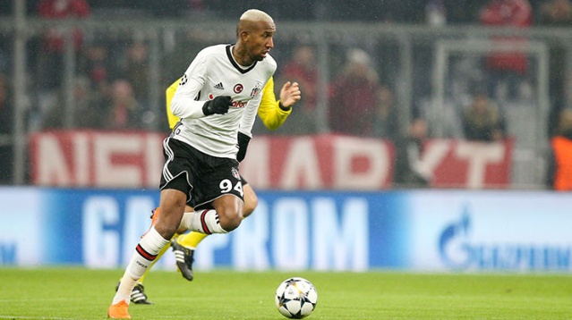 ANDERSON TALISCA
Pepe ile birlikte sarı kart cezalısı olduğu için lig maçındaki derbide oynayamayan isimlerden birisiydi Talisca... Brezilyalı yıldız bu akşam sahadaki yerini alacak...