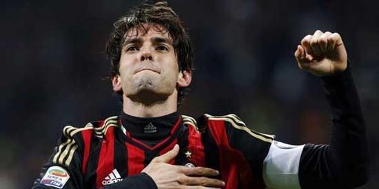KAKA LEITE
2003'te menajerler aracılığıyla yabancı futbolcu arayan Gaziantepspor'a önerildi. Nurullah Sağlam'ın genç takımda keşfettiği Sambacı için Kulüp Başkanı Celal Doğan ikna edilemedi.