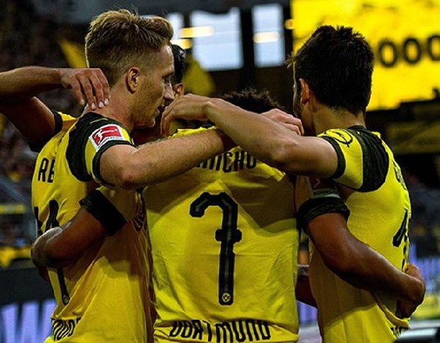 11- Borussia Dortmund
Puan: 77000