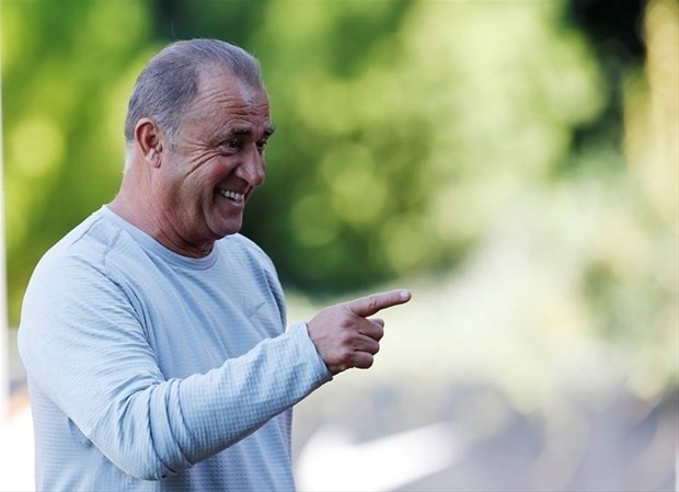 Devre arasında forvet takviyesi yapmasına kesin gözüyle bakılan Galatasaray'da Fatih Terim, sürpriz bir ismi gündemine aldı.
