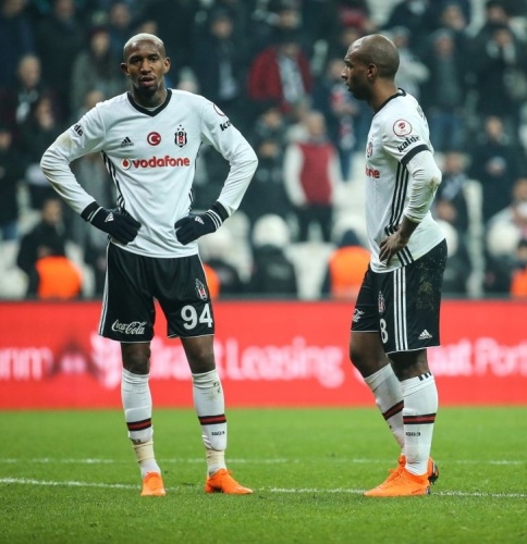 Beşiktaş'ın Benfica'dan kiralık olarak oynattığı Brezilyalı yıldızı Anderson Talisca, kupadaki Fenerbahçe maçının ardından Benfica ile sözleşme yenilemesi hakkında açıklamalarda bulunmuştu.