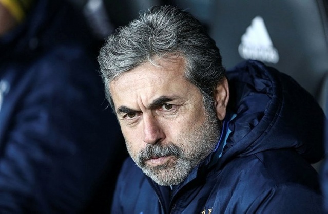 F.Bahçe yönetimi, Akhisar yenilgisinde faturayı teknik direktör Aykut Kocaman'a kesti. Yönetimden Kocaman'a sahaya sürdüğü kadroda hata yaptığını ve oyuncu değişikliklerinde geç kalındığı eleştirisi yapıldı. Kocaman'ın kupa derbisinde iyi performans gösteren Şener'i yedek soyundurmasına dikkat çekildi.