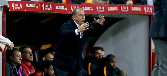 Galatasaray Teknik Direktörü Fatih Terim, kupada 2-0 kaybedilen Akhisar maçı sonrası kararını verdi.