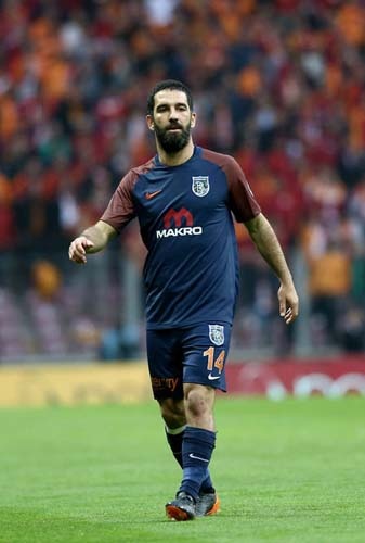 1- Arda Turan - Başakşehir FK - Güncel Piyasa Değeri: 4 milyon Euro - Düşüş: 24 milyon Euro (Habertürk)