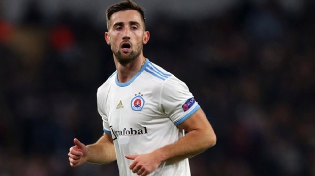 Portekiz’in en önemli gazetelerinden olan A Bola’nın haberine göre; Beşiktaş, Sporar’ı transfer etmek istiyor.