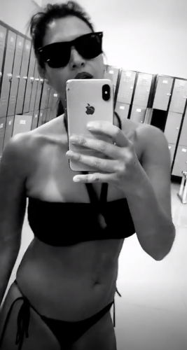Tuğba Ekinci dünyaca ünlü Brezilyalı model Adriana Lima’ya adeta meydan okudu.