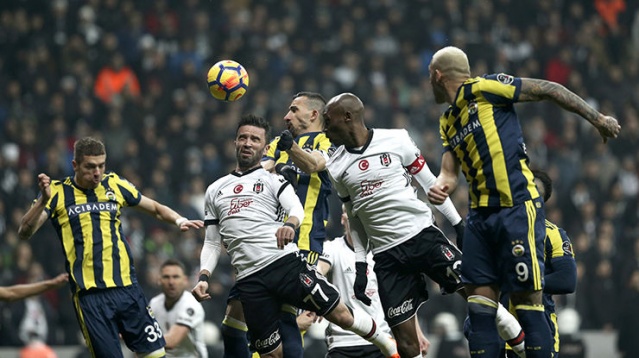 Sahasında Fenerbahçe'yi konuk edecek olan Beşiktaş'ta teknik direktör Şenol Güneş, kadroyu kafasında belirledi.