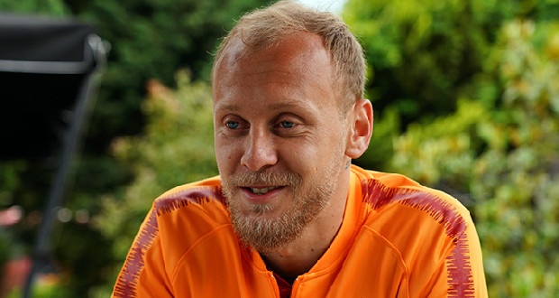 Sparta Prag Teknik Direktörü Vaclav Jilek, geçen sezon Galatasaray'da kiralık oynayan Semih Kaya'yı takımda tutmayı planladıklarını söyledi. (Skor)