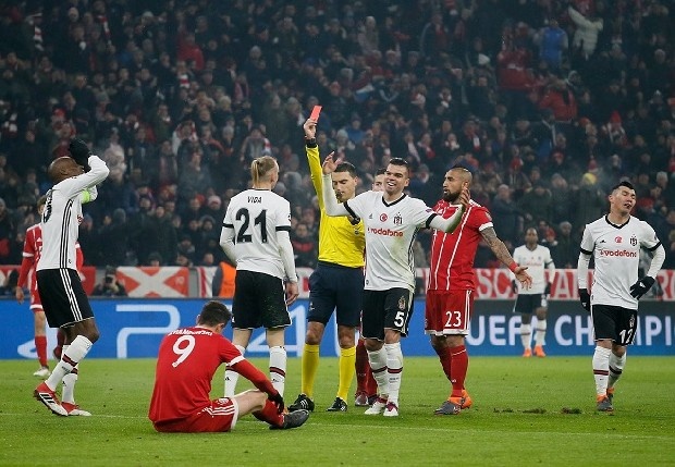 Vida: Orman uzun süre Rakitsky’nin peşinde koştu. Sonra Vida da karar kıldı. Mitrovic’in transferinde olduğu gibi Vida’nın alınmasınan da Bilic’in onayın olduğu biliniyor.