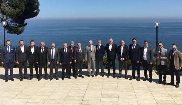 Asil Üyeler; Ahmet Ali Ağaoğlu, Hayrettin Hacısalihoğlu, Mehmet Yiğit Alp, Ömer Sağıroğlu, Önder Bülbüloğlu, Faruk Kanca,Yalçın Orhan, Emin Kahraman, Mesut Çağlar Bozoğlu, Haluk Şahin, Ertuğrul Doğan, Serdar Ekrem Şirin, Cahit Erdem, Zeyyat Kafkas, Miminhan Bilgin

Yedek Üyeler: Özer Bayraktar,Tuncay Uzunal, Dursun Ali Sakarya,Kemal Ertürk, Lokman Sadıklar, Onur Sağır, Zafer Göktaş