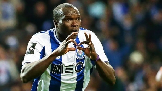 A Bola gazetesi, Galatasaray'ın Abou'yu transfer edebilmek için girişimlere başladığını yazdı.