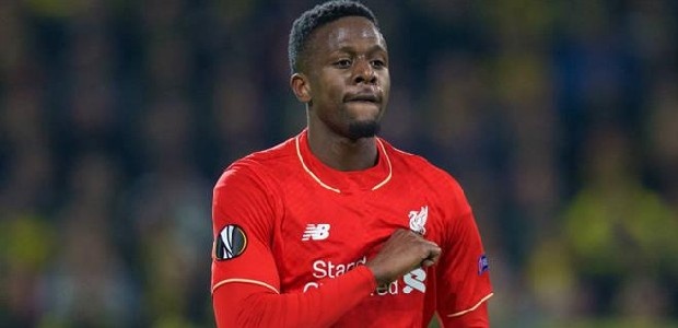 Fenerbahçe transferde gaza bastı. Forvet hattını Beşiktaş'ın da istediği Leicester City'den Islam Slimani'yi kiralayarak güçlendiren Sarı-Lacivertliler'in Beşiktaş'ın da gündeminde yer alan Liverpool'un golcüsü Divock Origi'ye kanca attığı öne sürüldü.. (Fotomaç)