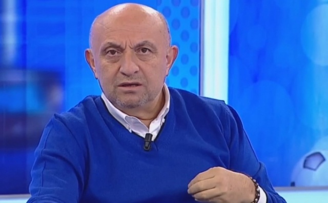 Şenol Güneş, 'Bunlar Fenerbahçeliler' derken bunu bana Trabzonsporlular demez manasında. Şenol Güneş o sözleri sinir anında söylüyor. Şenol Güneş Fenerbahçe'ye laf vurmuyor.