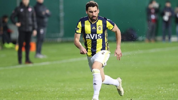 Fenerbahçe ile yollarını ayıran ve Galatasaray'la anlaşan Şener Özbayraklı, geçtiğimiz günlerde sağlık kontrolünden geçti. (Fanatik)
