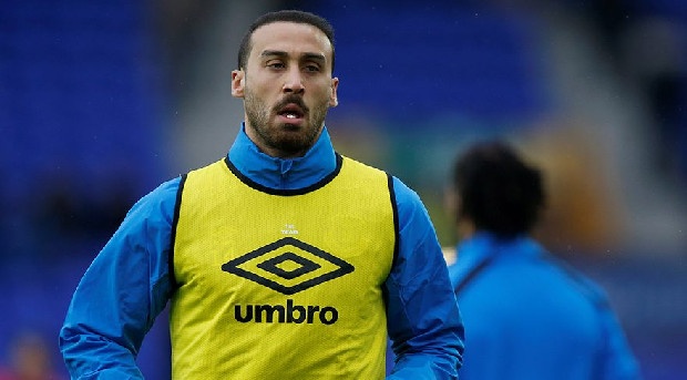 26 Mayıs'ta Süper Lig şampiyonluğu için 'Galatasaray hak etti' diyerek sarı kırmızılı camianın takdirini toplayan Cenk Tosun gelecek sezon Şampiyonlar Ligi'nde oynayacak. (Akşam)