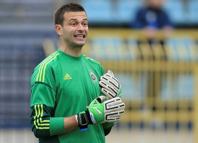 Milan Lukac - 7 maç