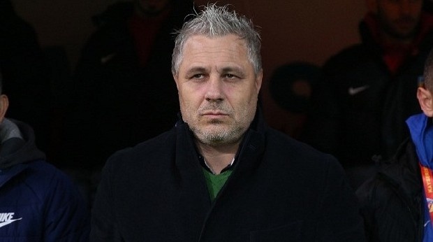 Mancini sınıfta kaldı!
Sezona Roberto Mancini'yle başlayan Zenit, ligde ve Avrupa'da hedefine ulaşamazken son hafta kendi sahasında Krasnodar'a 2-1'lik skorla mağlup oldu.