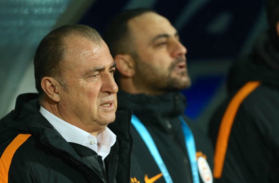Yardımcılığına Levent Şahin, Hasan Şaş ve Ümit Davala’yı getiren Terim altyapılarda da görevlendirmek üzere eski talebelerini göreve çağırdı. Ancak bu isimlerin tek görevi takım çalıştırmak değil. Fatih Terim aynı zamanda altyapılara da hem yerli hem de yabancı oyunculardan takviye yapmak istiyor. Bunun için ise eski talebelerini aynı zamanda scout olarak kullanıyor.