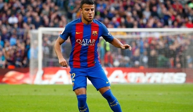 Fenerbahçe'nin bonservisi Barcelona'da olan Rafinha Alcantara'nın transferi konusunda oldukça ısrarcı olduğu öğrenildi. (beIN Sports)