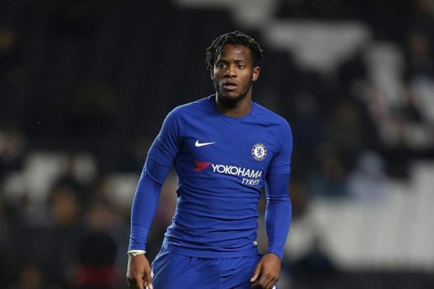 Batshuayi için girişimlerde bulunduğunu iddia etti.