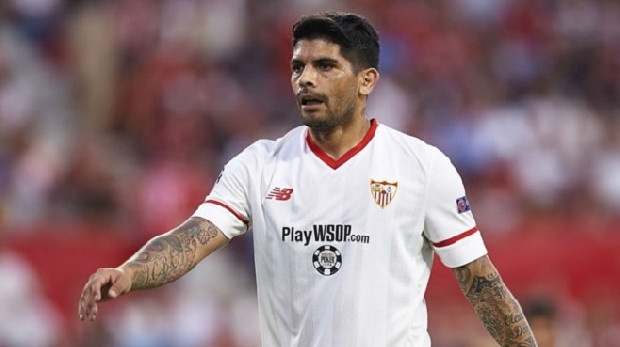 Sevilla’nın sportif direktörü Monchi, her ne kadar Banega’nın piyasasını yükseltmeye çalışsa da Galatasaray’ın son teklifiyle bonservis pazarlığındaki farkı 1 milyon Euro’ya kadar indirdiği öğrenildi. Taraflar anlaşırsa, Arjantinli imzaya hazır. (Fanatik)