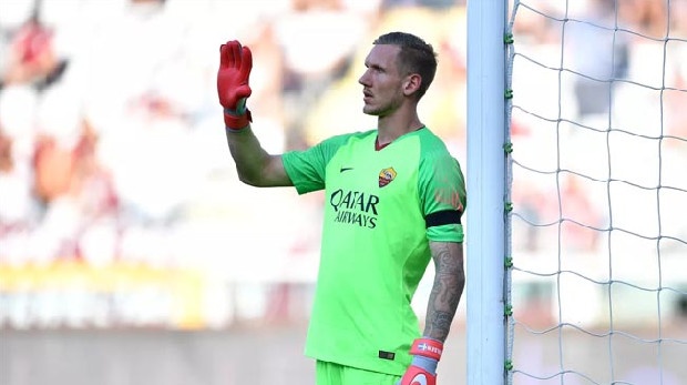 Fenerbahçe'nin Roma forması giyen İsveçli kaleci Robin Olsen’i transfer etmek istediği iddia edildi.