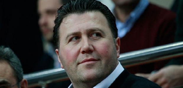 * Mehmet Yiğit Alp aday olmak istiyor. Ama destek yok. Adından sıkça bahsedilmesinden memnun.