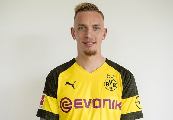 Marius Wolf - Eintracht Frankfurt'tan Borussia Dortmund'a (5 milyon Euro)
