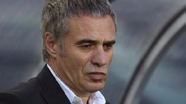 Taraftarların sosyal medyada ve tribünde takımın başına getirilmesi için organize olduğu tecrübeli teknik adamın Fenerbahçe'den teklif gelmesi halinde talep edeceği sözleşme süresi ortaya çıktı.