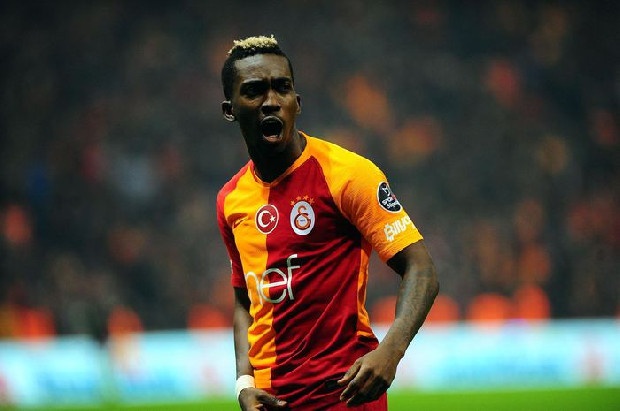 Önümüzdeki sezon Galatasaray'da kalıp kalmayacağı büyük merak konusu olan Nijeryalı sol kanat oyuncusu Henry Onyekuru'nun Bundesliga devi Bayern Münih'e transfer olacağı konuşuluyordu. Ülkede yayım yapan Own Goal Nigeria adlı internet sitesi, Everton kulübünün Bavyera ekibinden bonservis bedeli olarak tam 35 milyon sterlin (40 milyon euro) talep ettiğini öne sürdü.