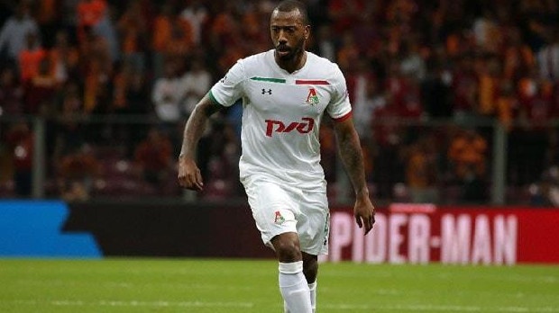 Orta saha arayışlarını sürdüren Galatasaray'da gündeme son olarak Manuel Fernandes'in ismi geldi. (Güneş)