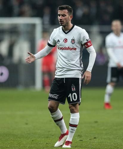 3- Oğuzhan'a ya şartlarımızda sözleşme imzala, ya da yolunu çiz denilmesi.