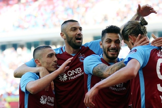 * Taraftara asla şampiyonluk sözü vermeyelim.