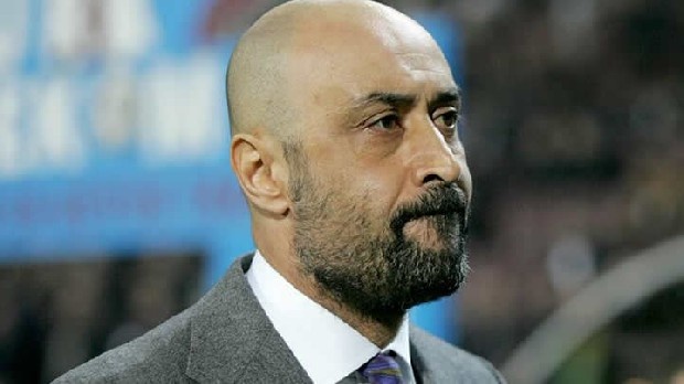 İLK TERCİH KAFKAS VE AYBABA
Tarbzon camiasını bilen bir isimle çalışmak isteyen Sümer'in, ilk olarak A Milli Takım'da altyapı koordinatörü olarak görev yapan Tolunay Kafkas'la görüştüğü öğrenildi.