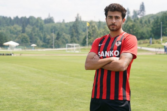 Ulaş Zengin - Altay => Gazişehir FK