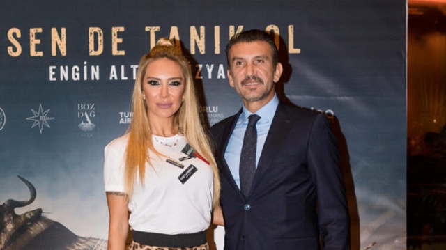 Eşi Işıl Reçber açıklama yayınladı... 
Bu arada Işıl Reçber, dün sosyal medya hesabından bir açıklama yayınladı; eşine hemşire vasıtasıyla sesli mesaj göndererek şunları söylediğini yazdı...

'Emeğinizin karşılığı yok' 
“Bu kadar uçsuz bucaksız sevgiye karşılık iyileşmek zorundasın. Hadi, o virüs seni yenemez eyvallah. Beni merak etme, ben çok iyiyim. Linç mi? Umrumda değil. Sen iyileş yeter. Biz neyin ne olduğunu biliyoruz. Sağlık çalışanlarımız, doktorlarımız, hemşirelerimiz, hasta bakıcılarımız işin içine girince bin kat daha fazla anladım ki sizlerin emeğinin karşılığı yok.”