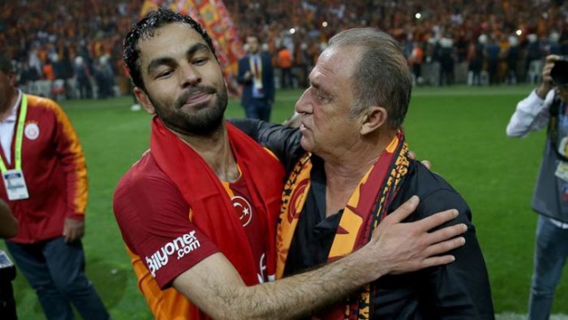 Selçuk İnan | Hatayspor
Galatasaray'da sezon sonu sözleşmesi bitecek olan Selçuk İnan'a, TFF 1. Lig ekibi Hatayspor'dan teklif geldiği ortaya çıktı. Sarı-kırmızılı futbolcunun vereceği karar merak konusu oldu.