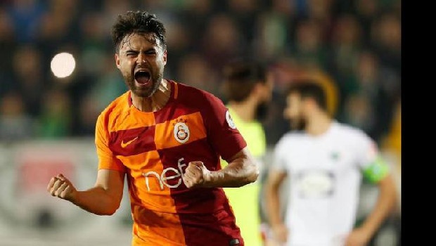 Galatasaray'dan Ahmet Çalık'ı isteyen Çaykur Rizespor, transferi bitirmeye çok yaklaştı. (Fanatik)