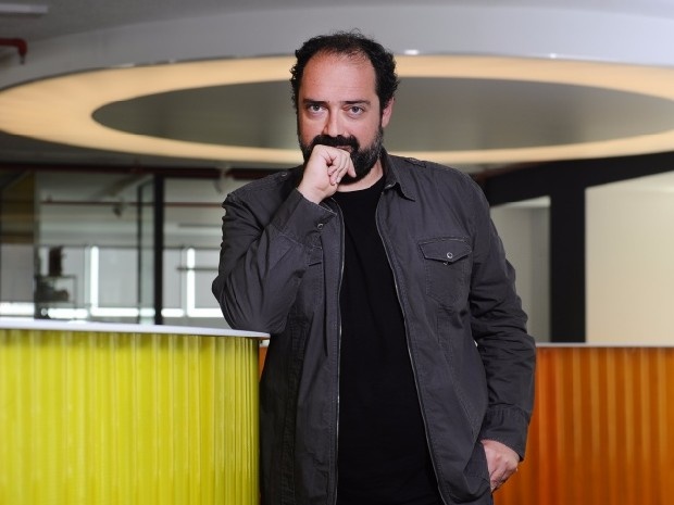 Nevzat Aydın
Mevcut yönetim ile yola çıkıp daha sonra istifa eden bir başka isim olan Nevzat Aydın'ın da adı başkanlıkta geçenler arasında. Yönetimin ilk dönemlerinde taraftarların Başkanım diye seslendiği Aydın, özellikle transfer sürecinin başında ki isimdi. Taraftarlarla sürekli ilişetim halinde olan Aydın, yöneticilik tecrübesi nedeniyle ön plana çıkan isimlerden. Ancak Aydın'ın da Başkanlığa çok sıcak bakmadığı da bilinen bir gerçek...