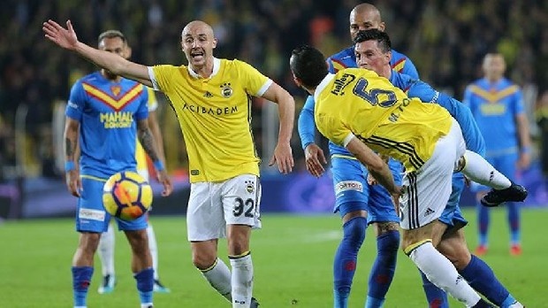 * Devre arasında Trabzonspor istedi. Yönetim Ekici’nin bonservisine karşılık vermeyi kabul etti. Kabul etmedi. Kadro dışı bırakıldı. Kampa götürülmedi.
