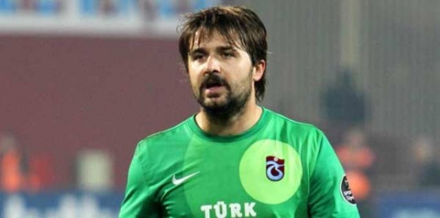 Onur böylece toplamda 660 gün sakatlık nedeniyle formasından uzak kalırken 97 maçta takımını yalnız bıraktı.